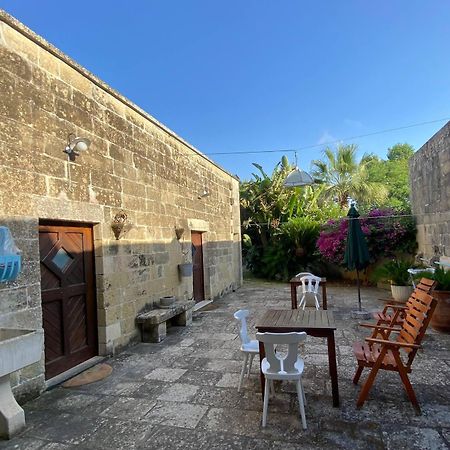 Masseria Montanari Carpignano Salentino Exterior photo